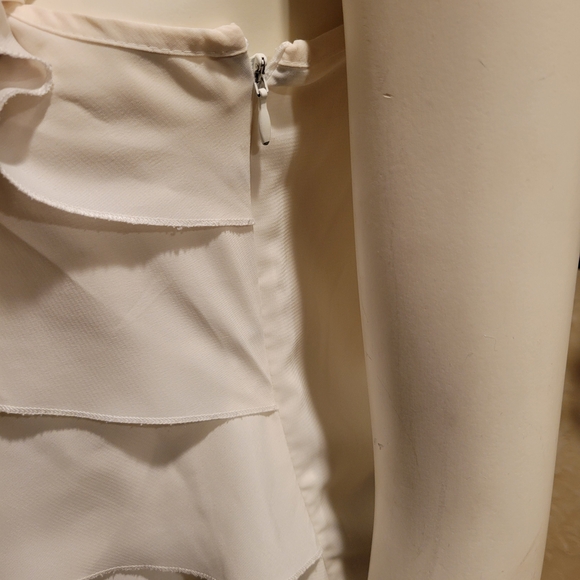 Cream Front Layered Ruffeled Blouse - Picture 3 of 7